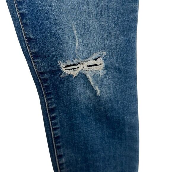 Kendall and Kylie ladies size 7/28 Jeans - Picture 8 of 12